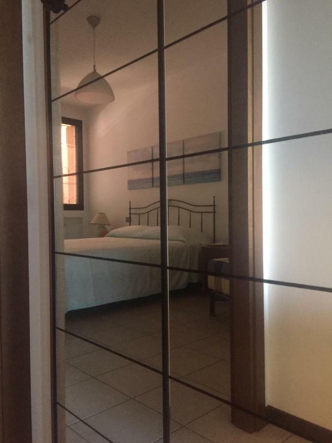 Casa Palazzo Apartment Десенцано дел Гарда Екстериор снимка