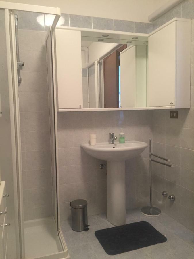 Casa Palazzo Apartment Десенцано дел Гарда Екстериор снимка